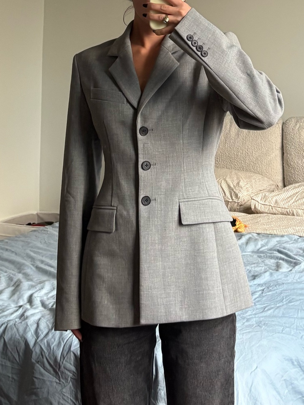 Aritzia Babaton Standout Blazer